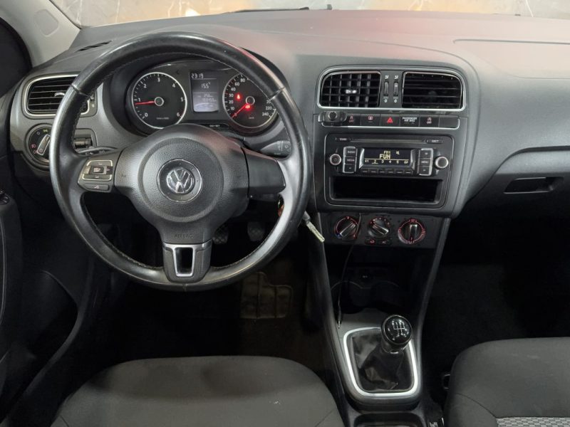 VOLKSWAGEN POLO Blue Motion  2014