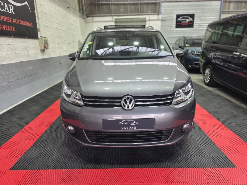 VOLKSWAGEN TOURAN 2.0 TDI 140 CARAT, TOIT OUVRANT, BVA DSG6, Attelage, ENTRETENUE EN CONCESSION