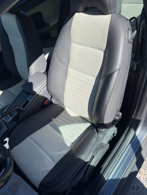 VOLVO C30 1l6 diesel KINETIC 2010