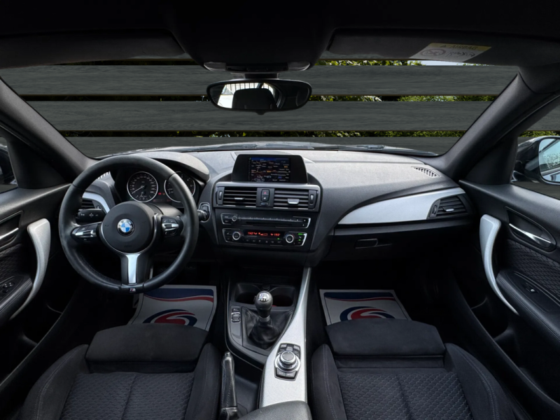 BMW 118 D PACK M FULL OPTIONS GPS/CLIM/XENON  1er MAIN 