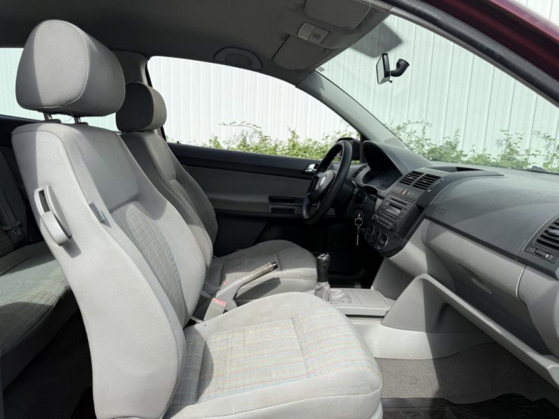 VOLKSWAGEN POLO 1.2 65 TREND 2006