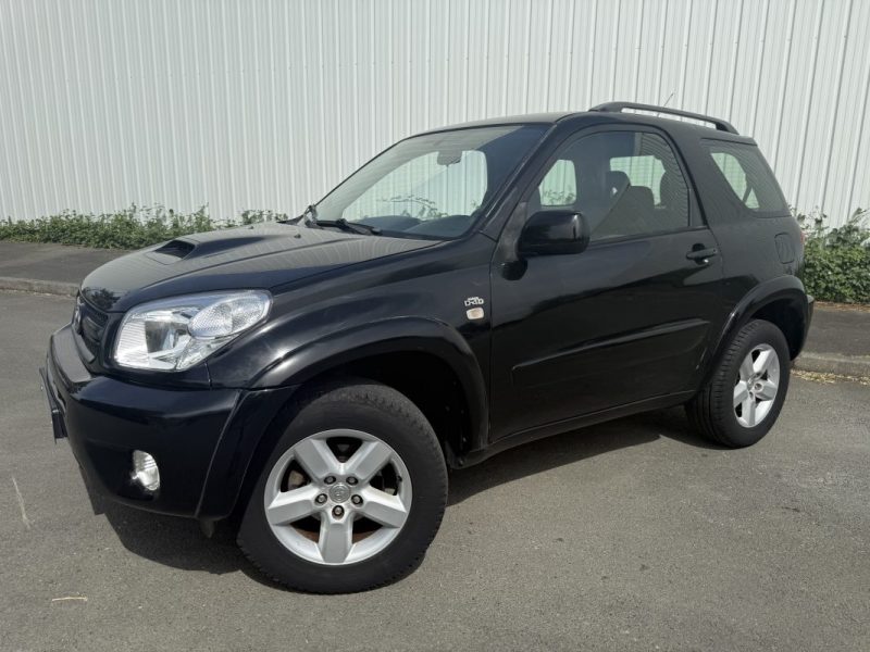 TOYOTA RAV4 115 D-4D VX 2004