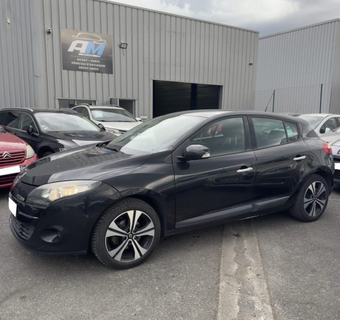 RENAULT MEGANE III  1.9 DCI 130CH DYNAMIQUE ECO² 2011 GARANTIE 