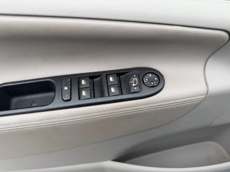 PEUGEOT 207 SW 1.6 HDI 112CH OUTDOOR  GARANTIE 1ERE MAIN 