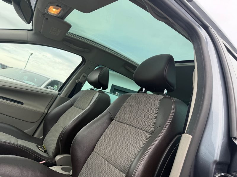 PEUGEOT 207 SW 1.6 HDI 112CH OUTDOOR  GARANTIE 1ERE MAIN 