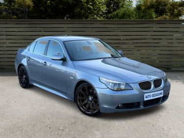 BMW 530 D PACK LUXE 218Ch FULL OPTIONS GPS/CLIM/CUIR/XENON 117000km