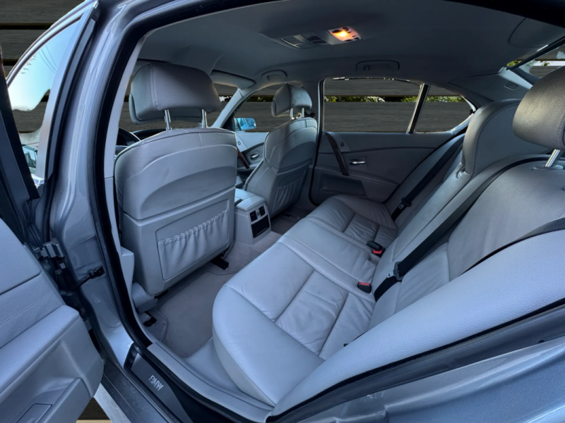 BMW 530 D M57 PACK LUXE 218Ch FULL OPTIONS GPS/CLIM/CUIR/XENON 117000km