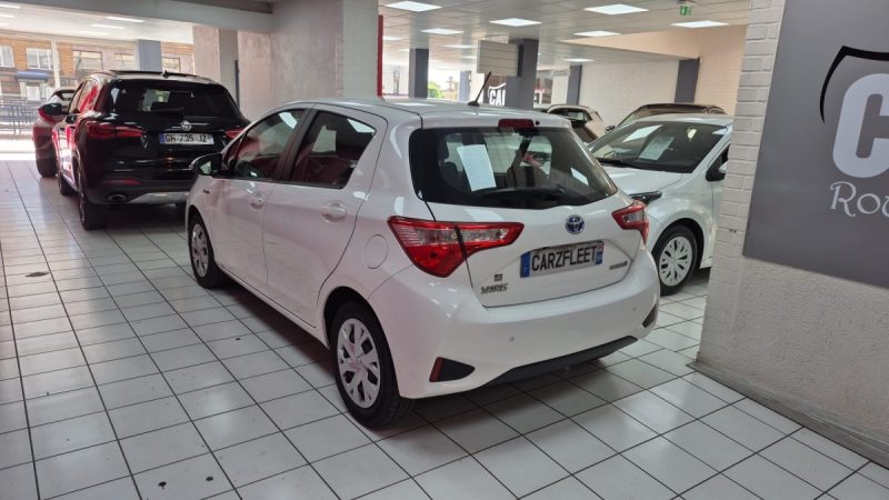TOYOTA YARIS BERLINE 100cv FRANCE BUSINESS/1 ERE MAIN/TVA RECUPERABLE