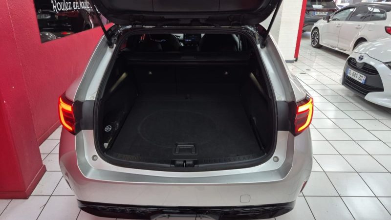 TOYOTA COROLLA TOURING SPORTS 140cv GR SPORT/1 ERE MAIN/TVA RECUPERABLE