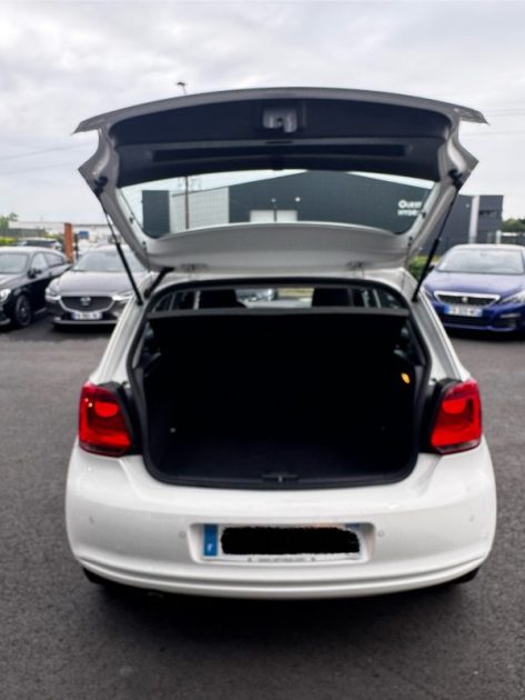 VOLKSWAGEN POLO 1.4 85 TRENDLINE DSG 2011