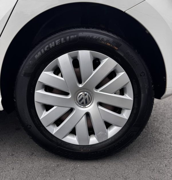 VOLKSWAGEN POLO 1.4 85 TRENDLINE DSG 2011