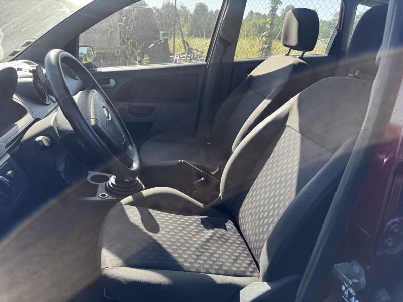 FORD FIESTA V 1.4 TDCI 2002