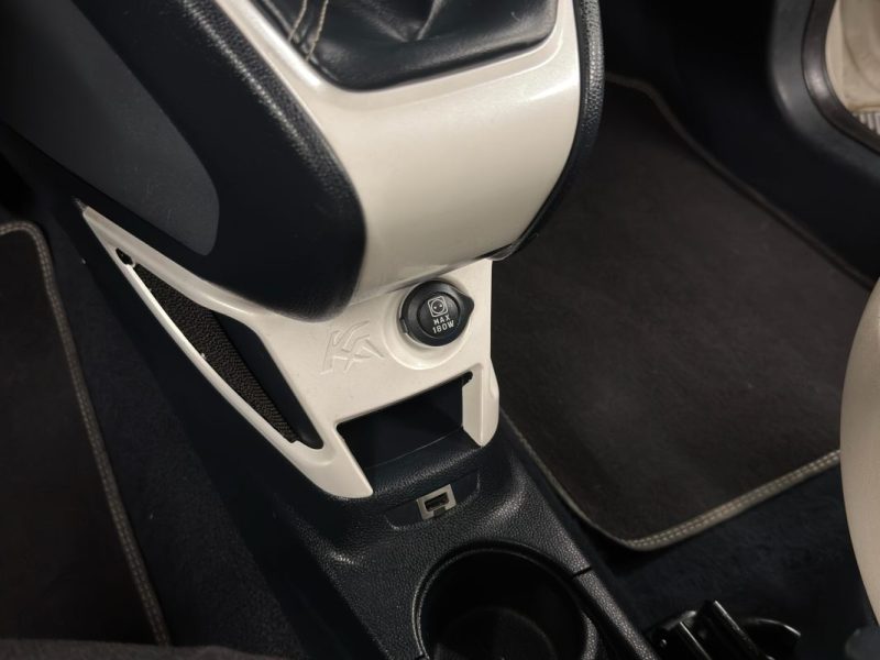 FORD KA II WHITE EDITION 1.2 69 Cv CLIMATISATION / BLUETOOTH CRIT AIR 1 - GARANTIE 1 AN