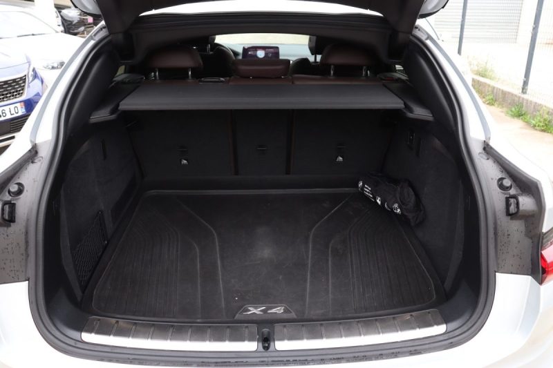 BMW  X4 (G02) M40DA 326CH 1ERE MAIN 
