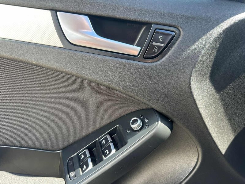 AUDI A4 B8 AVANT 2.0TDI 150CV MULTITRONIC BUISNESS LINE 2015
