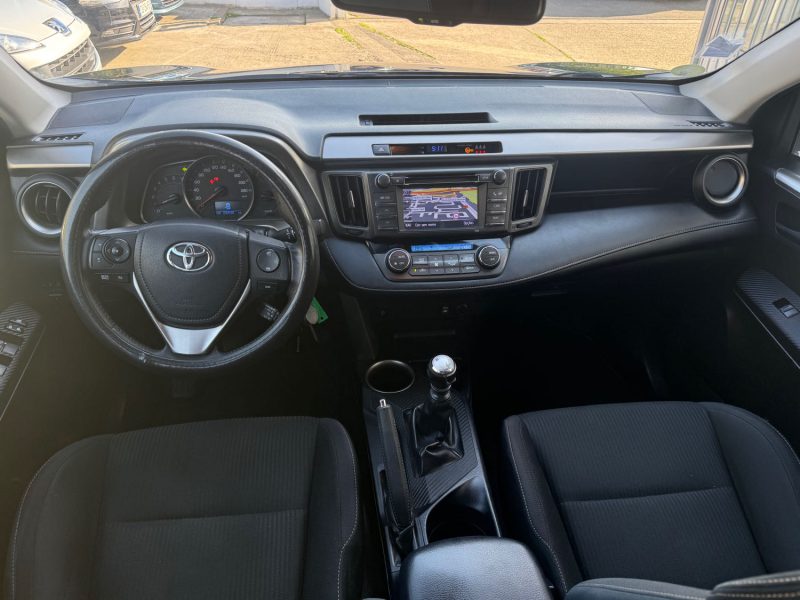 TOYOTA RAV4 124 D-4D LOUNGE 2WD 2014