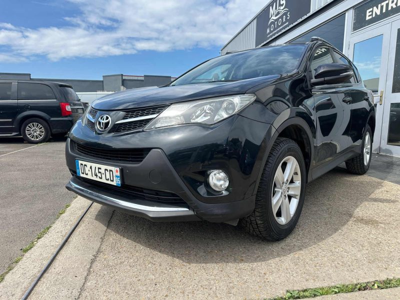 TOYOTA RAV4 124 D-4D LOUNGE 2WD 2014