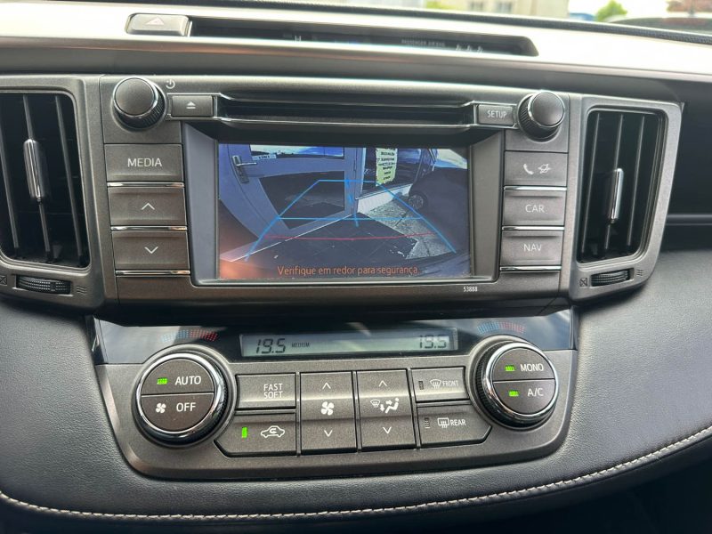 TOYOTA RAV4 124 D-4D LOUNGE 2WD 2014