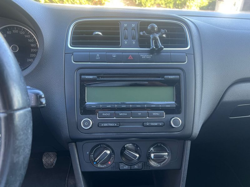VOLKSWAGEN POLO 1.6 TDI 90CH