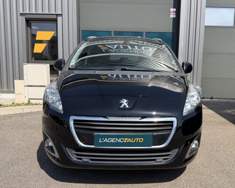 PEUGEOT 5008 1.6 BlueHDi 120ch Style 7 places - Peinture NEUVE - DISTRIBUTION ET ENTRETIEN COMPLET