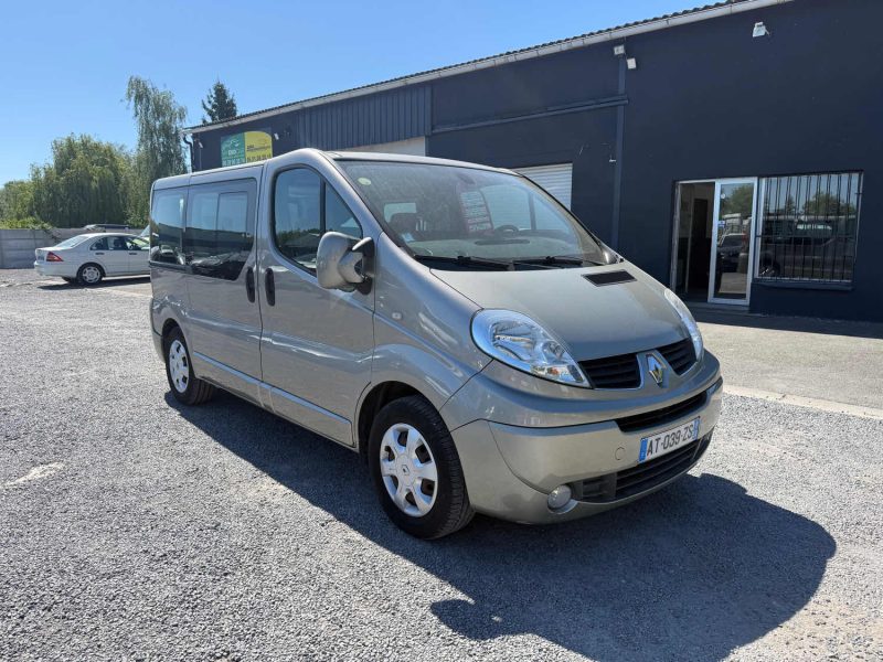 RENAULT TRAFIC GENERATION L1H1 2.5DCI 150 EXPRESSION 2010