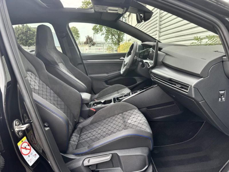 VOLKSWAGEN GOLF ETSI 150 EVO2 R-LINE DSG7 - TOIT OUVRANT - Garantie Constructeur 12/2026 