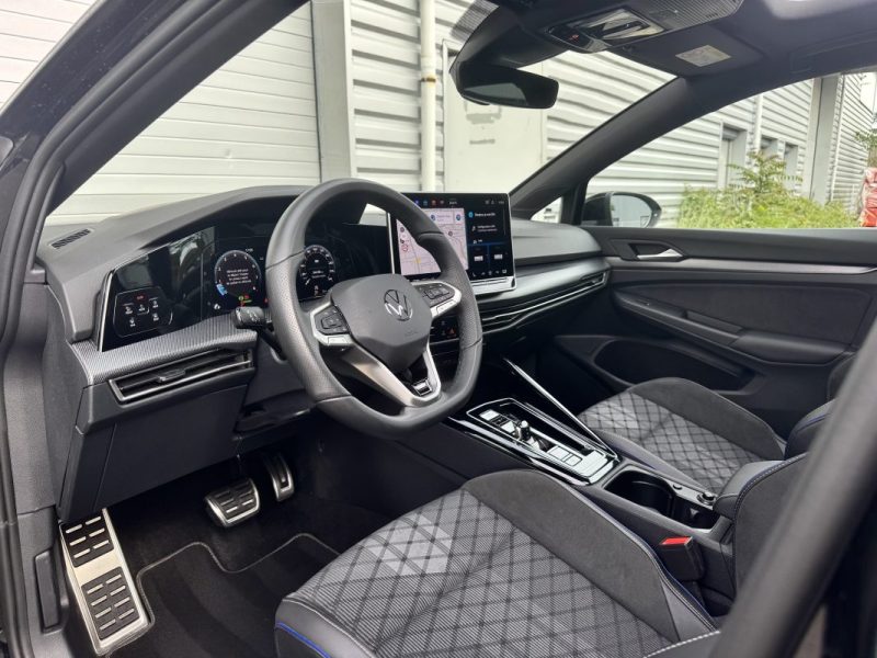 VOLKSWAGEN GOLF ETSI 150 EVO2 R-LINE DSG7 - TOIT OUVRANT - Garantie Constructeur 12/2026 