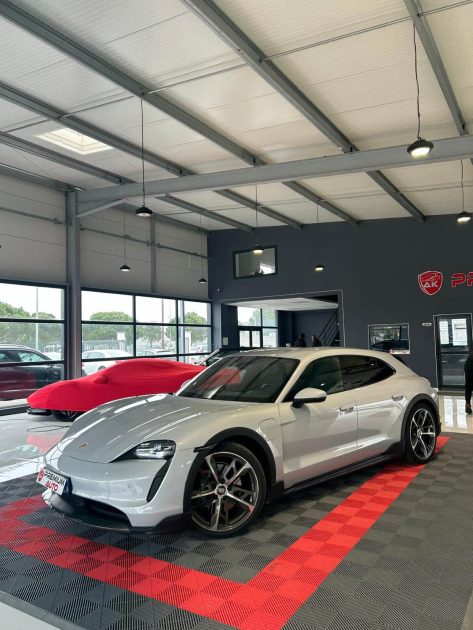 PORSCHE TAYCAN 476CH 4 2021
