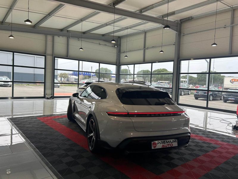PORSCHE TAYCAN 476CH 4 2021