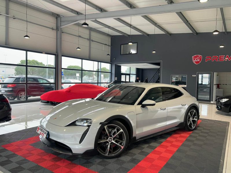 PORSCHE TAYCAN 476CH 4 2021