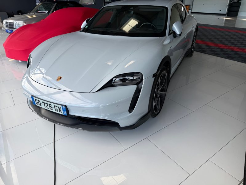 PORSCHE TAYCAN 476CH 4 2021