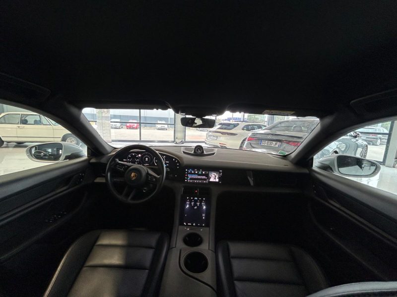 PORSCHE TAYCAN 476CH 4 2021