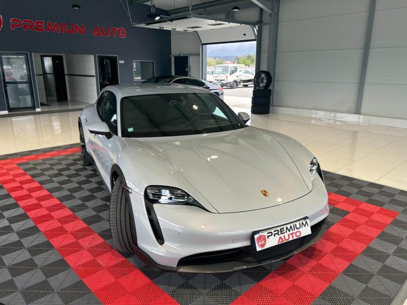 PORSCHE TAYCAN 476CH 4 2021