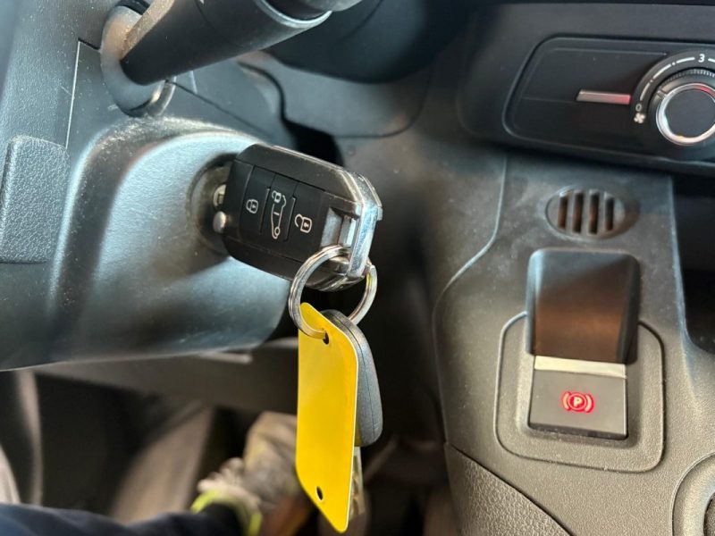 🔹 CITROEN BERLINGO III 1.5 BLUEHDI 102 CH ⭐TVA Récupérable📸 Caméra de recul 360°📱 Apple CarPlay