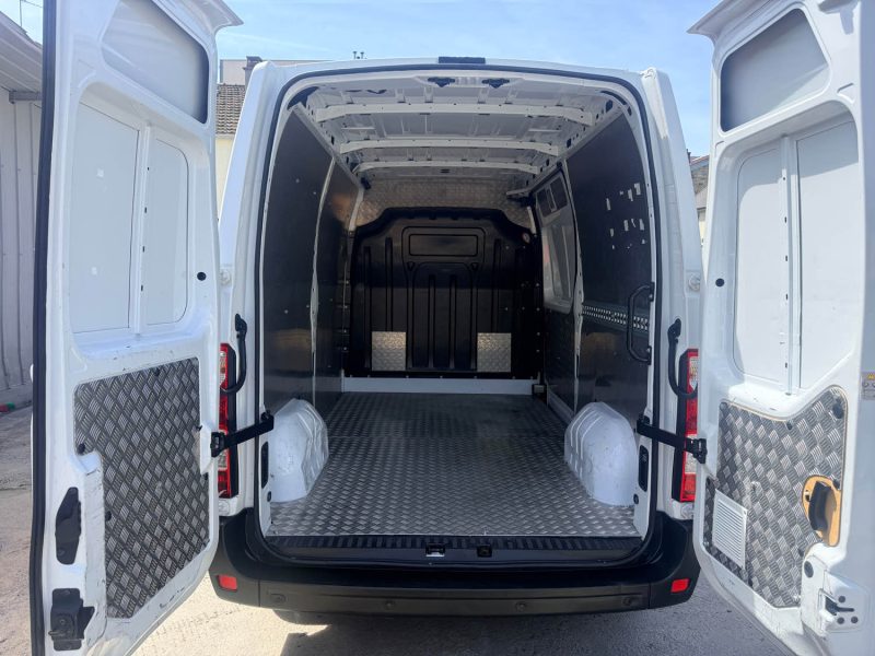 RENAULT MASTERIII F3300 L2H2 2.3 DCI 135CH CONFORT EURO6 2020