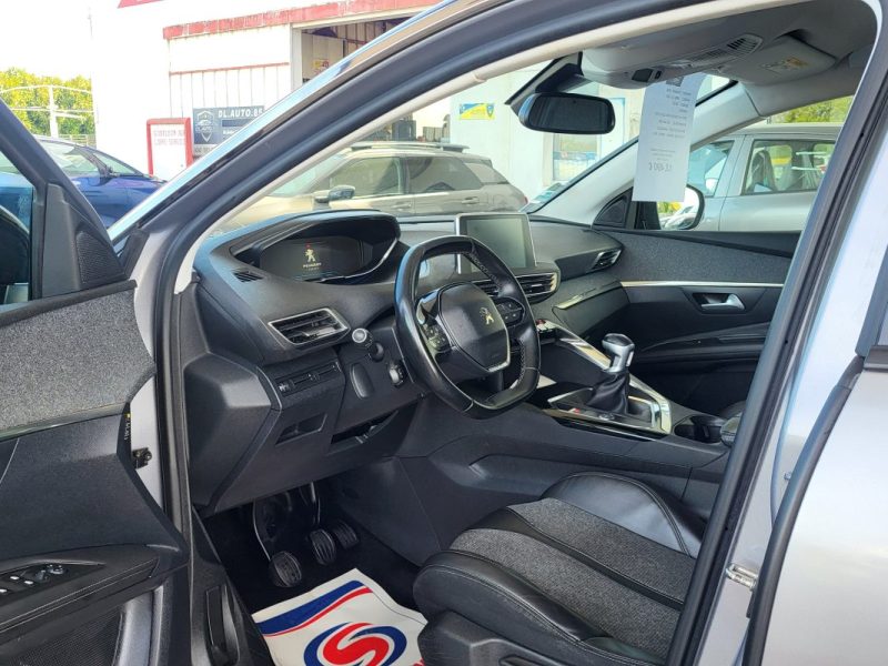 PEUGEOT 3008 II 1.6 BLUEHDI 120CH ACTIVE BUSINESS S&S BASSE CONSOMMATION 2017
