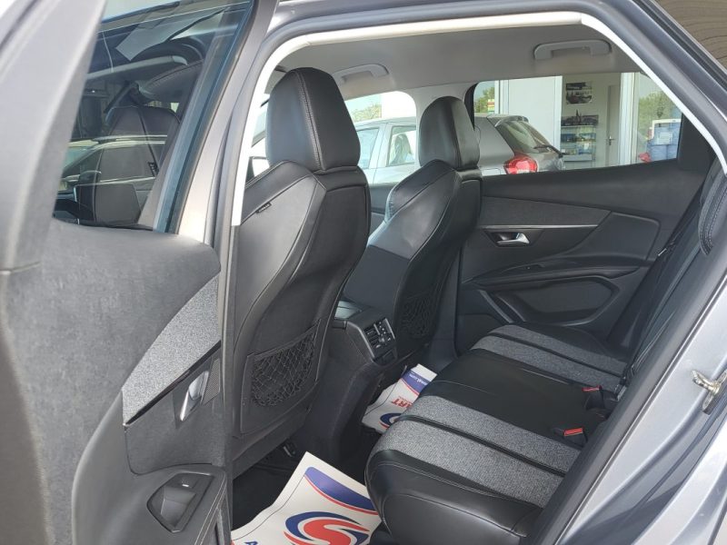 PEUGEOT 3008 II 1.6 BLUEHDI 120CH ACTIVE BUSINESS S&S BASSE CONSOMMATION 2017