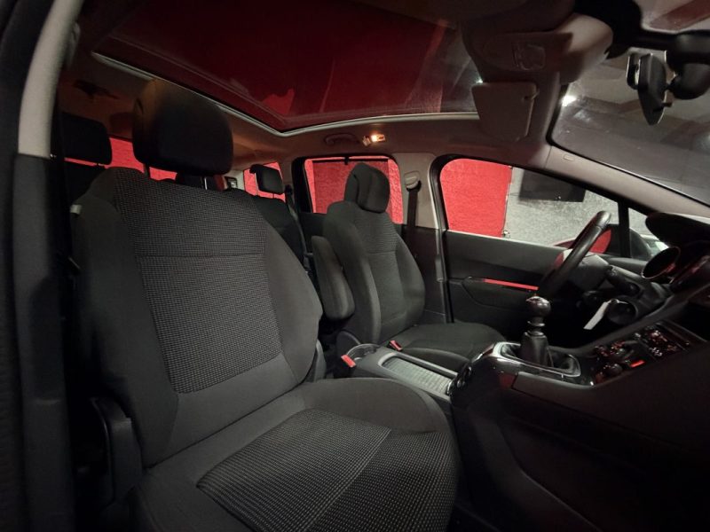 🟢 Peugeot 5008 7 places 2013 Gps Bluetooth Toit panoramique Régulateur