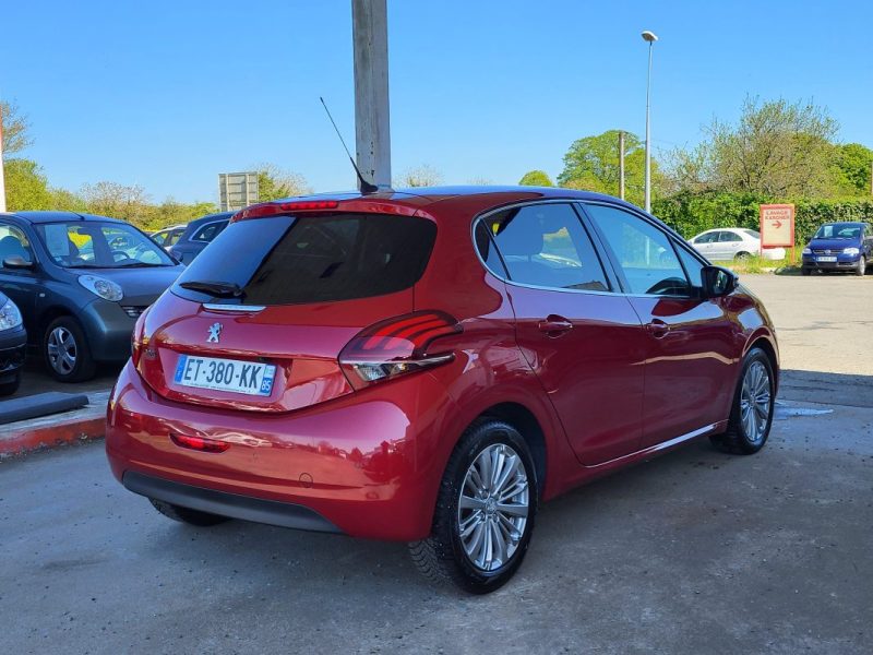 PEUGEOT 208 1.2 PURETECH 110CH ALLURE S&S 5P 2018
