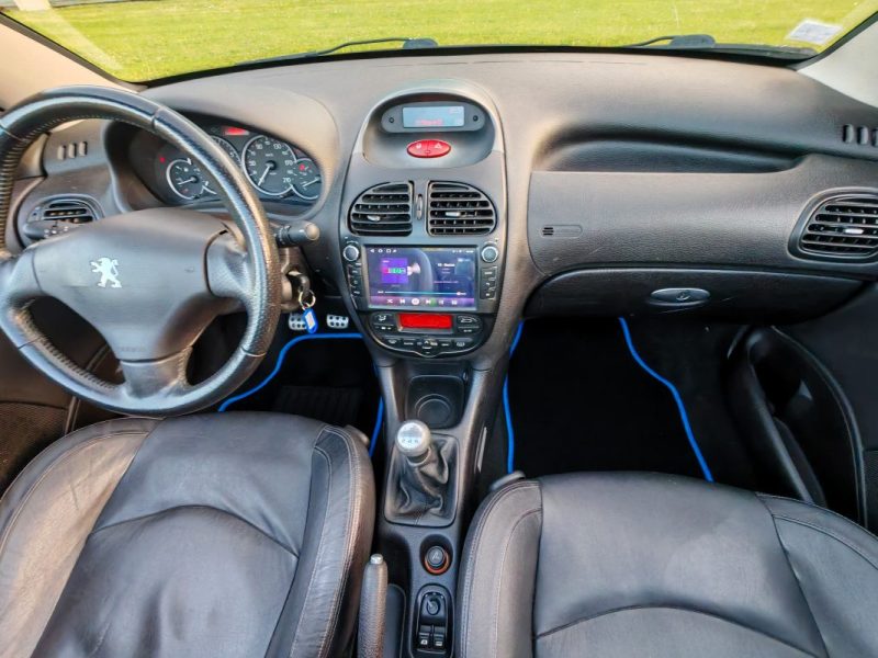 PEUGEOT 206 CC 1.6 16v PLATINIUM