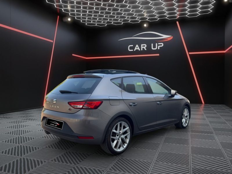 SEAT LEON 2.0 TDI 150 cv FR DSG6 / Toit Ouvrant