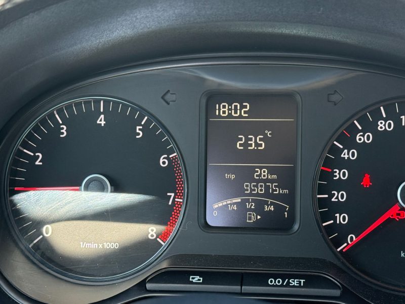 VOLKSWAGEN POLO CONFORTLINE 2009