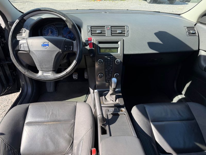 VOLVO VOLVO C30  2011 1L6 HDI 110 CHX R-DESIGN