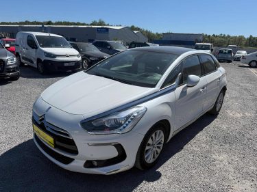 CITROEN DS5  1L6 HDI 115 CHX EDITION CHIC