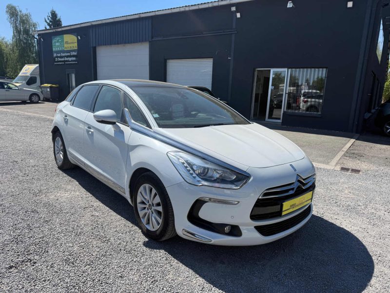 CITROEN DS5  1L6 HDI 115 CHX EDITION CHIC