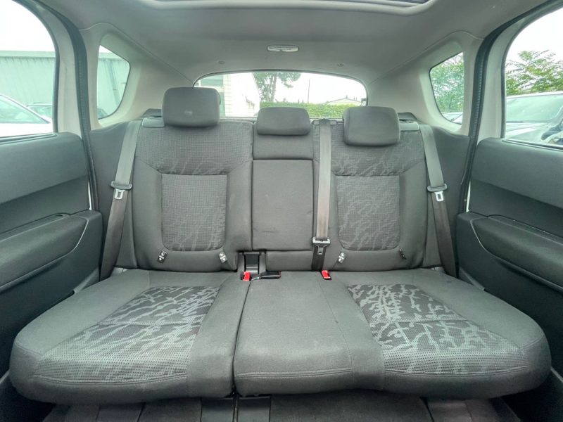 Peugeot 3008 1.6 HDI 115 Ch Feline Garantie