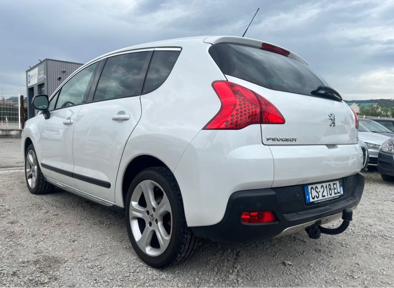 Peugeot 3008 1.6 HDI 115 Ch Feline Garantie