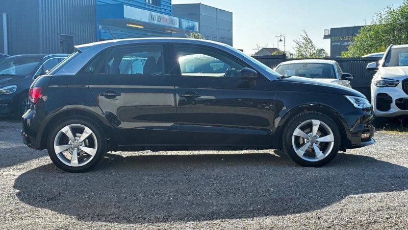 Audi A1 Sportback 1.0 TFSi Ultra Ambiente 95ch 