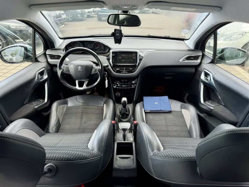 PEUGEOT 2008 1.2 110CH URBAN CROSS S&S 2015