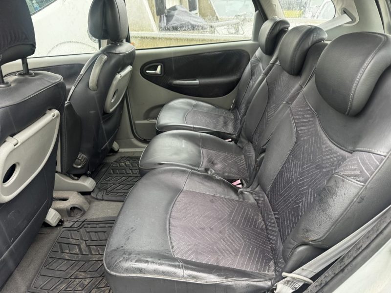 RENAULT SCENIC RXE 1.9DTI 2002